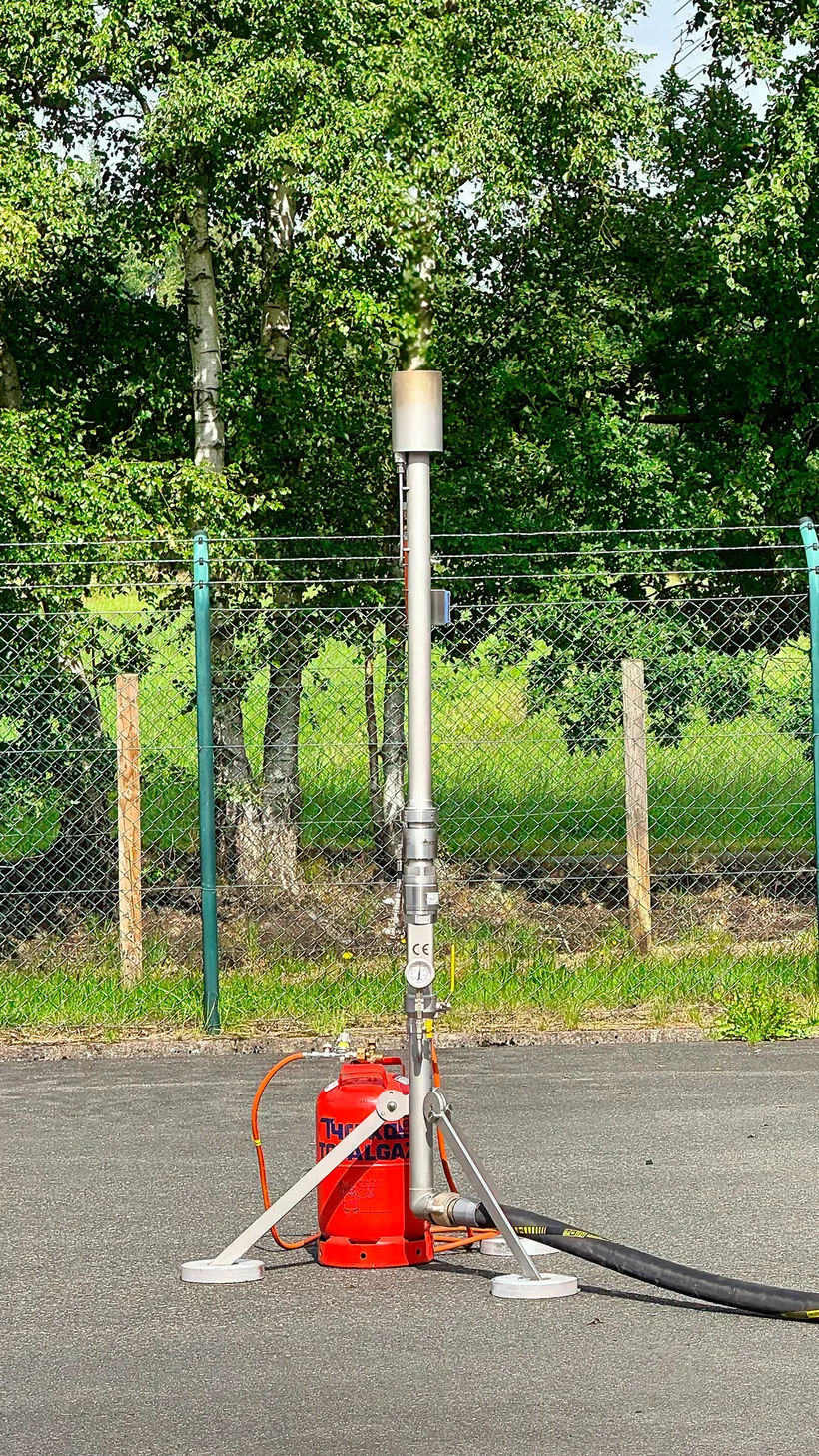 Abfackelgerät im Netz- und Pipelinebau